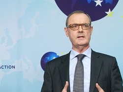 Посол ЕС в США назвал ложным мнение о нежелании Брюсселя взаимодействовать с Россией