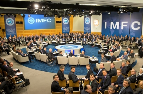 МВФ не будет рассматривать транш Украине в марте