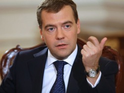 Медведев осадил Поклонскую