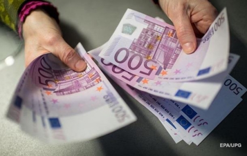 НБУ рекомендовал бизнесу перейти на расчеты в евро