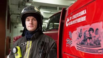 В центре Москвы из дома с горящей крышей эвакуировали 25 человек