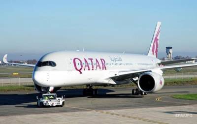 Авиалиниям Катара закрыли небо