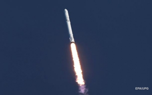 SpaceX запустила Falcon 9 с болгарским спутником