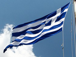 Moodys впервые за два года повысило долгосрочный рейтинг Греции