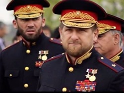 Кадыров заявил, что готов сложить с себя полномочия главы Чечни и пойти охранять мечеть