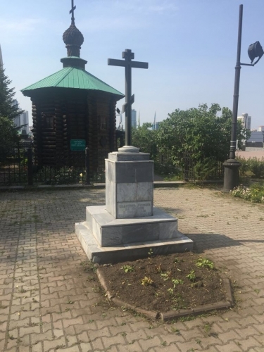 Грымов попросил Поклонскую спасти крест на месте гибели Николая