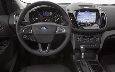 Ford решил превратить руль и педали в опции