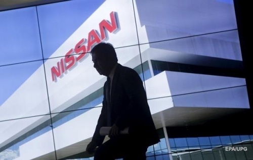 В Японии обыскали два завода Nissan