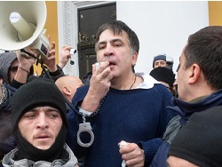 Саакашвили скоро возьмет ружье, уйдет в горы и станет декабристом