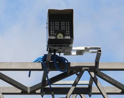 ГИБДД не будет выписывать штрафы с камер: этим займутся местные власти