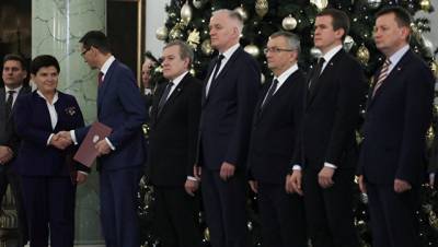 Правительство Польши официально ушло в отставку