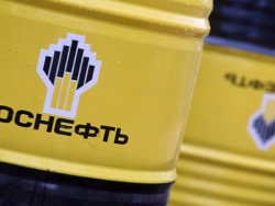 Жительница Хабаровска выиграла суд у Роснефти по делу о некачественном бензине
