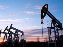 Добыча нефти в США превысила 10 млн б/с впервые с 1970 года