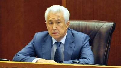Депутат Умаханов отметил профессионализм главы республики Дагестан