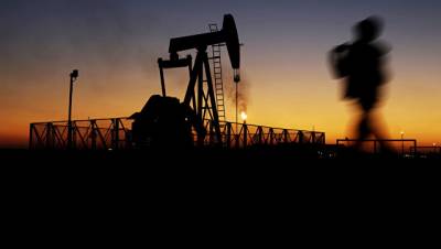 Цена на нефть марки Brent опустилась ниже $63