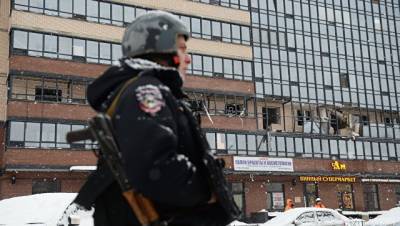 В Петербурге в многоэтажном доме прогремел взрыв