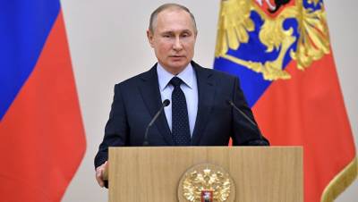 Путин поручил разработать концепцию закона О культуре до 15 марта