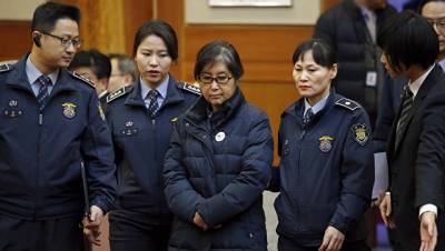 В Южной Корее подругу экс президента приговорили к 20 годам тюрьмы