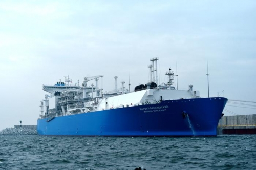 Газ в обход Украины: РФ перебросила плавучий СПГ терминал из Калининграда в ЕС