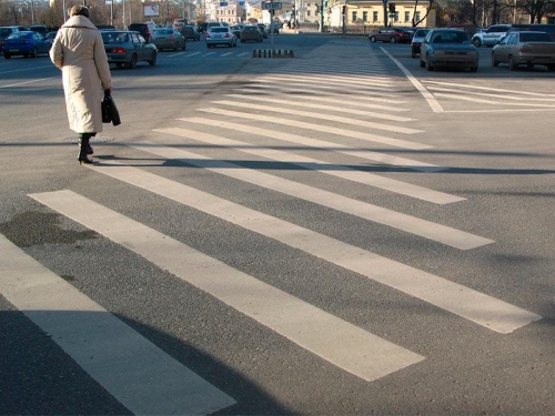 Штраф за непропуск пешехода на зебре увеличится более чем в полтора раза