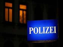 Ранивший пятерых человек мужчина с топором задержан полицией Дюссельдорфа