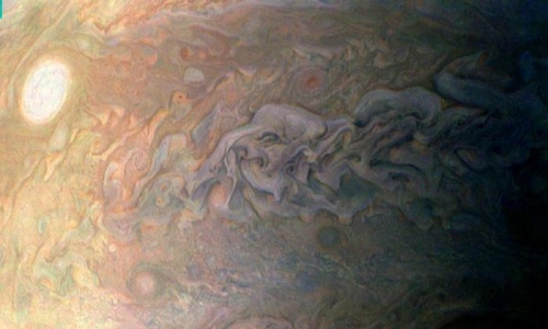 Станция Юнона готовится к очередному сближению с Юпитером
