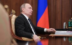 В Кремле рассказали о деталях визита Путина в Париж