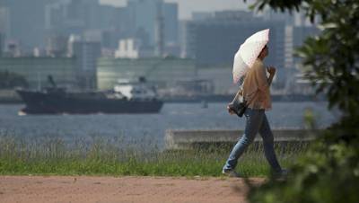 В Японии за неделю из за жары госпитализировали почти 750 человек