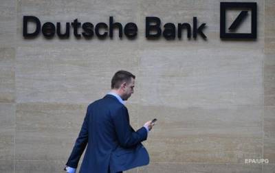 От Deutsche Bank хотят данные о связях Трампа с РФ