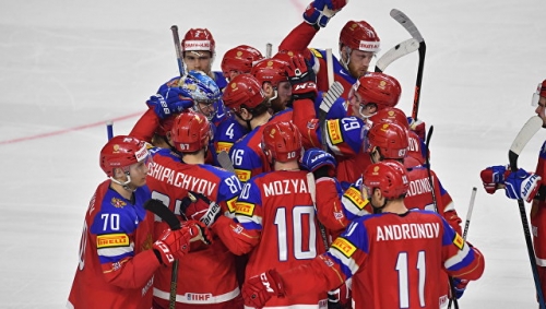 Сборная России победила шведов в стартовом матче чемпионата мира по хоккею