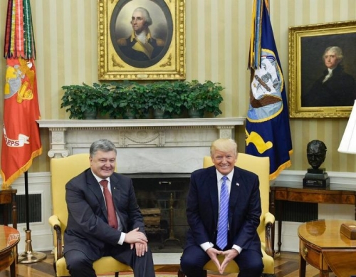 Встреча ради фотографии: А зачем вообще Порошенко летал к Трампу?