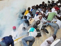 Трагедия в Сенегале: во время футбольного матча из за давки погибли люди