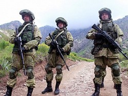 Российские войска в Таджикистане подняты по тревоге