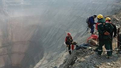 Спасатели объяснили причину прекращения поисков горняков на шахте Мир