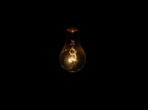 Запрет лампочек ударит по кошельку: энергоэффективность   потом, деньги   сейчас