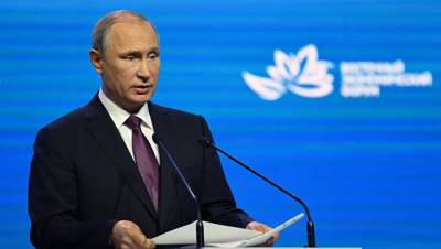 Путин рассмотрит идею уравнять МРОТ и прожиточный минимум с 2018 года