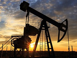 Нефть дешевеет из за информации о росте запасов в США