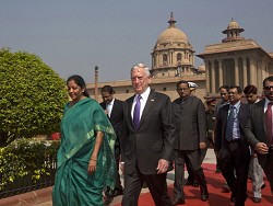 США и Индия готовят удар по России и Китаю