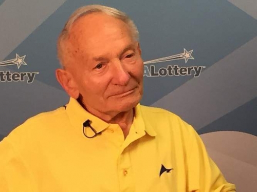 Американец выиграл в лотерею с пожизненным содержанием. Ему 92 года