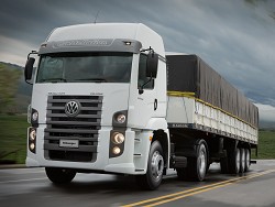 Дилеры Volkswagen получили запрет на продажи грузовиков в Крыму