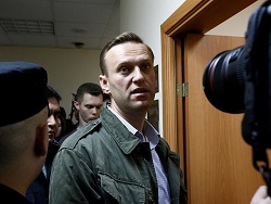 В Кремле решили все таки не допускать Навального к выборам президента, узнала ВВС