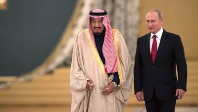 Путин принял предложение вновь посетить Саудовскую Аравию