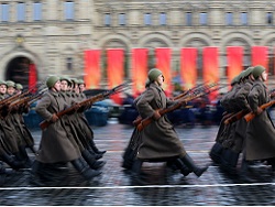 На Красной площади пройдет торжественный марш в честь 76 й годовщины исторического парад