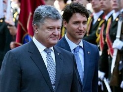 Канада неприятно удивила Порошенко поддержкой Москвы