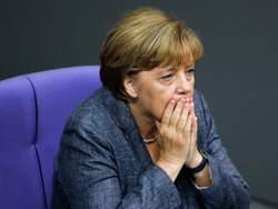 Немецкие бизнесмены обращаются против Ангелы Меркель