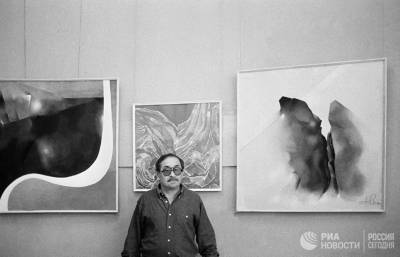 До и после разгрома: как Хрущев оскорблял художников на выставке в Манеже