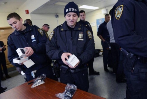 Полицейским Нью Йорка выдали iPhone 7 и 7 Plus