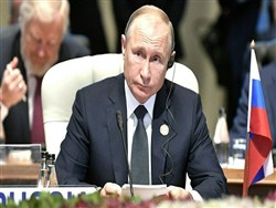 Путин назвал новые санкции США бессмысленными