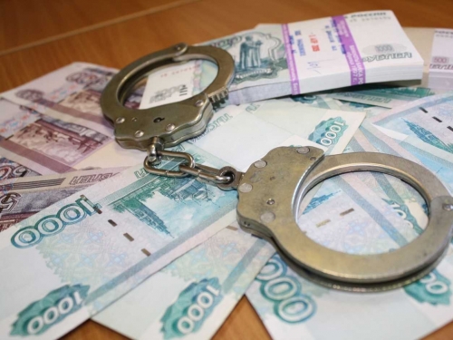 Сделка на полмиллиона – московские таможенники около года получали незаконную прибыль