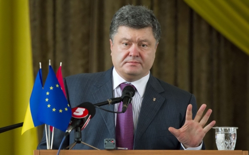 Невыполненные обещания: почему Порошенко напал на журналиста?